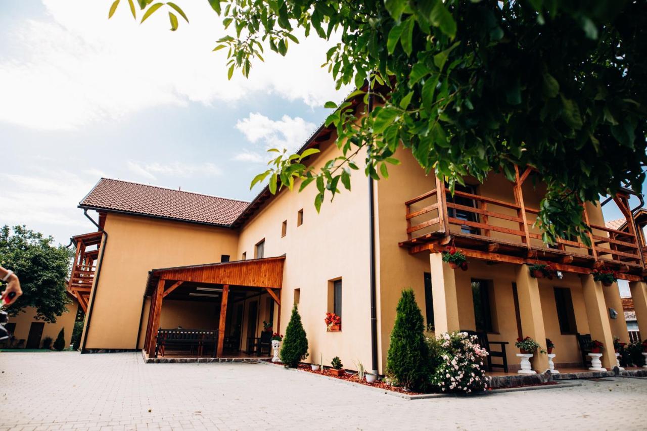 Bed and Breakfast Iris 2 Praid Exterior foto