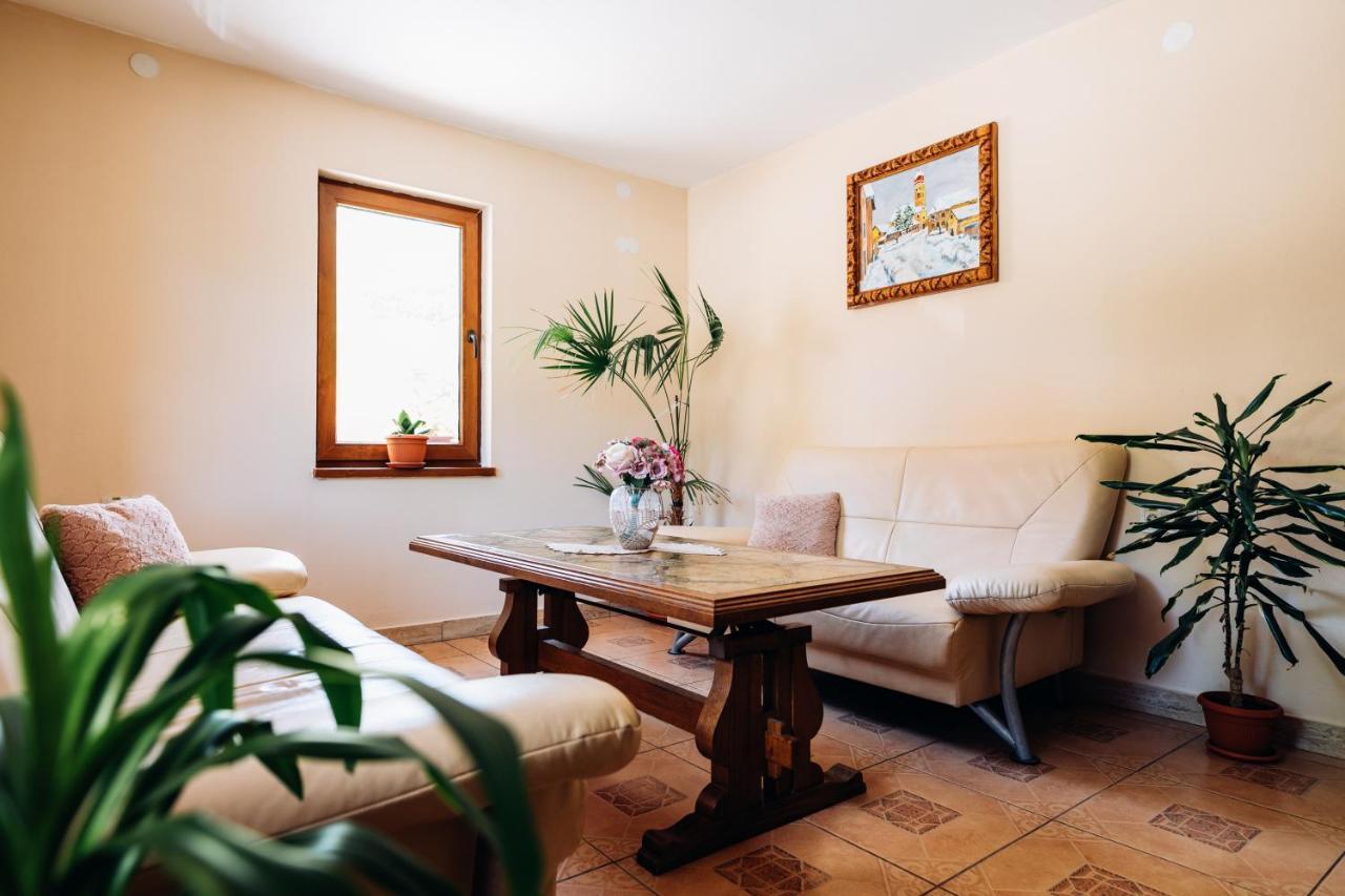 Bed and Breakfast Iris 2 Praid Exterior foto